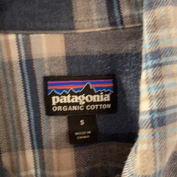 Patagonia Men’s Long Sleeved Fjord Flannel Shirt - Picture 2 of 2